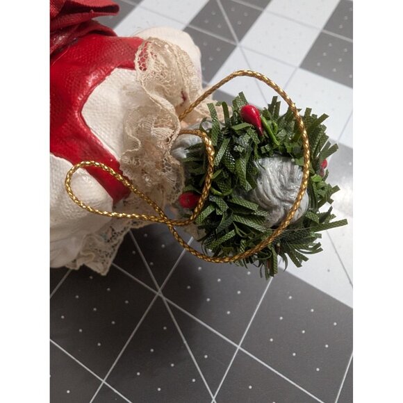 Clothtique Possible Dreams Mrs. Claus w/ wooden doll  7 inch ornament Taiwan - Picture 9 of 12